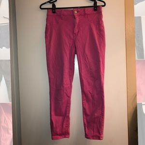 American Eagle Bright pink stretch jegging